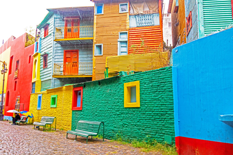 bueno-aires-argentina-rainy-day-caminito