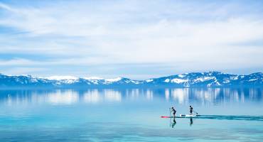Best time to visit USA - Paddle boarding in Lake Tahoe