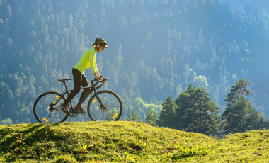 Supporting Communities & Conservation